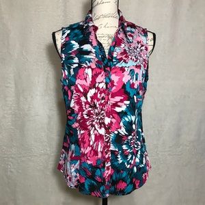 Dana Buchman Watercolor Sleeveless Button Up